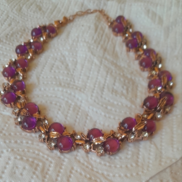 Source Unknown Purple Necklace with Elegant Segments - Picture 4 of 7